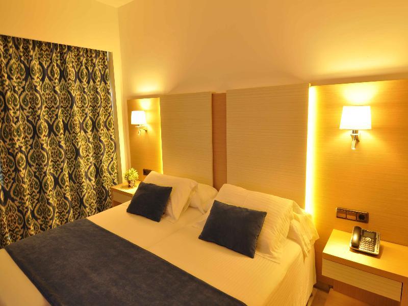 Ipanema Park Hotel El Arenal  Ngoại thất bức ảnh